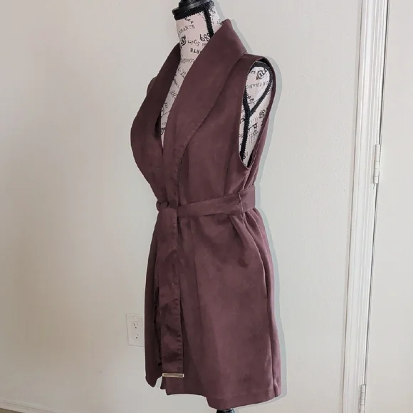 Kenneth Cole Deep Purple Suede Vest - Picture 2 of 11